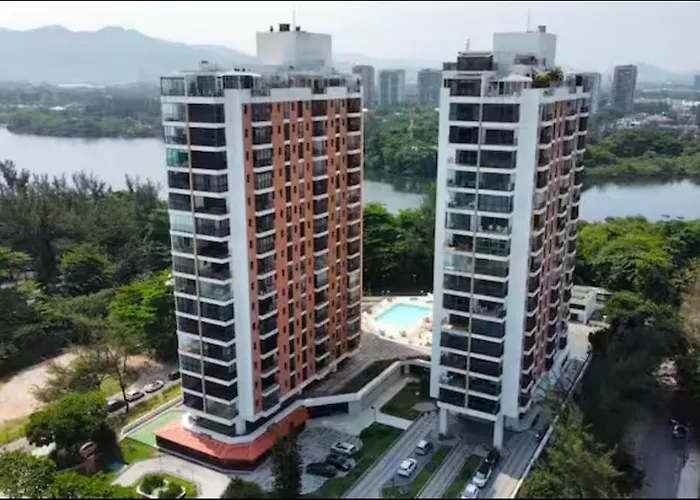 Rhr Condominium With Full Leisure Swimming Pool And Beach