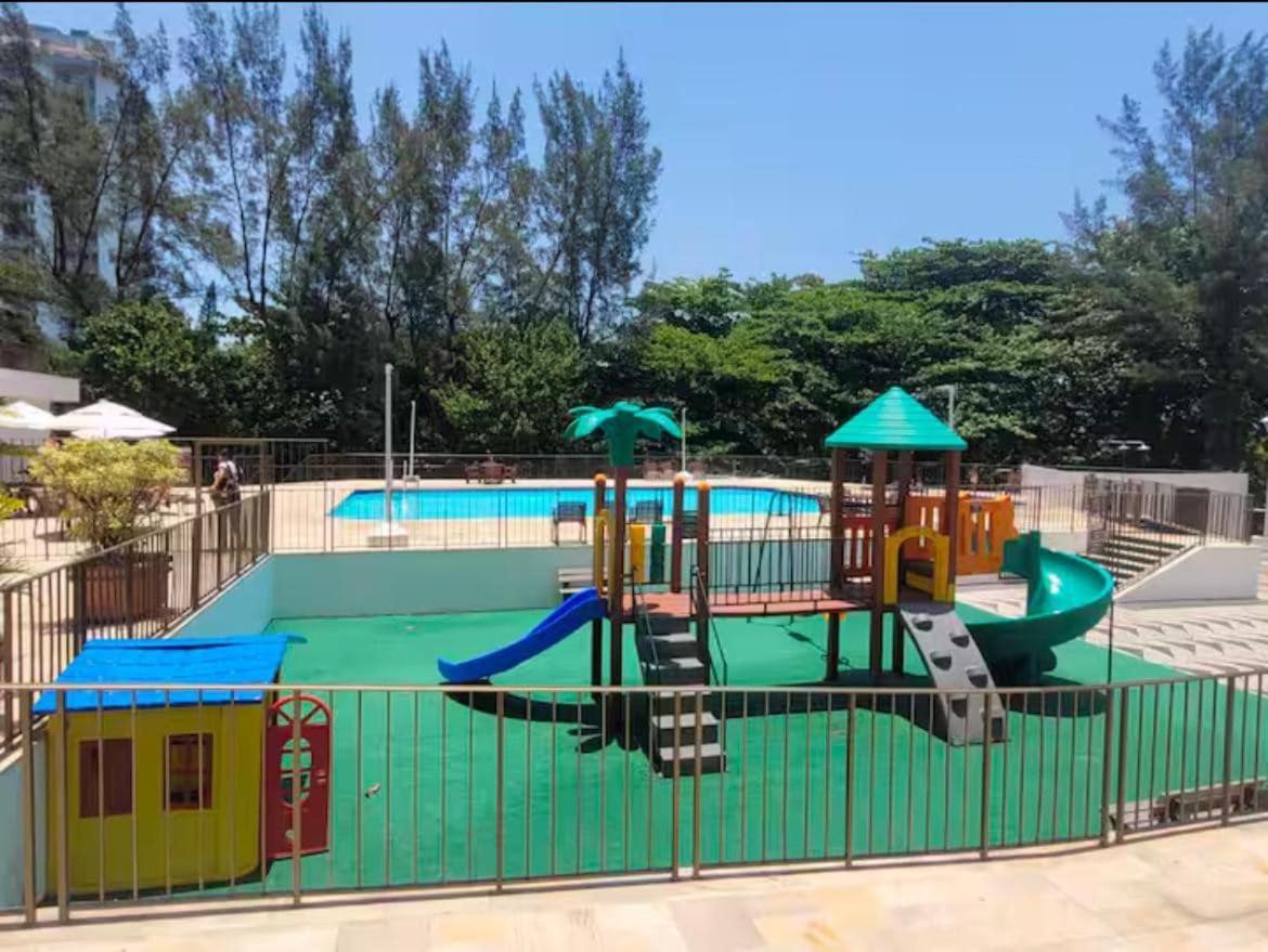 Rhr With Full Leisure Swimming Pool And Apartamento
