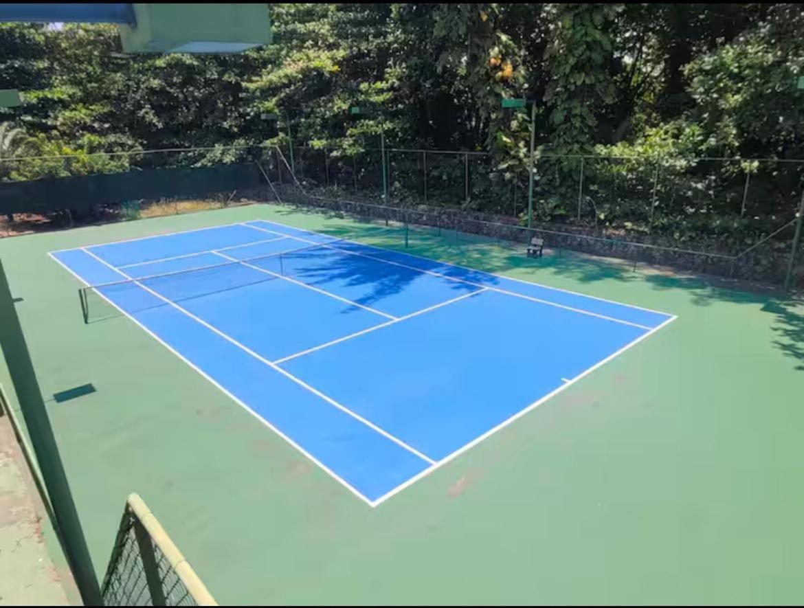 Rhr With Full Leisure Swimming Pool And Rio de Janeiro
