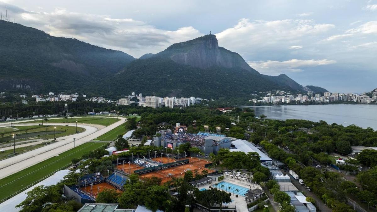 Rhr With Full Leisure Swimming Pool And * Rio de Janeiro