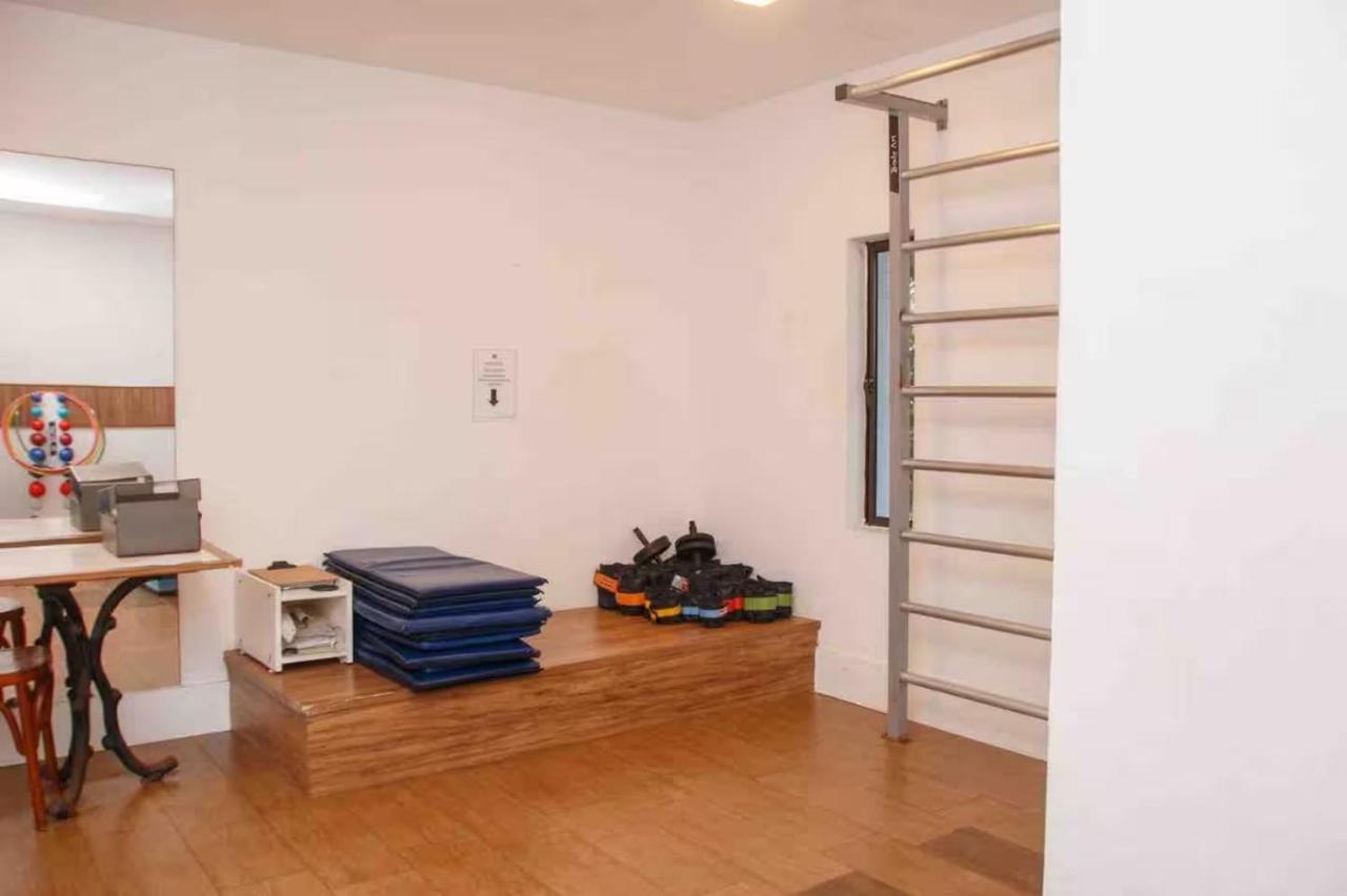 Rhr With Full Leisure Swimming Pool And Apartamento